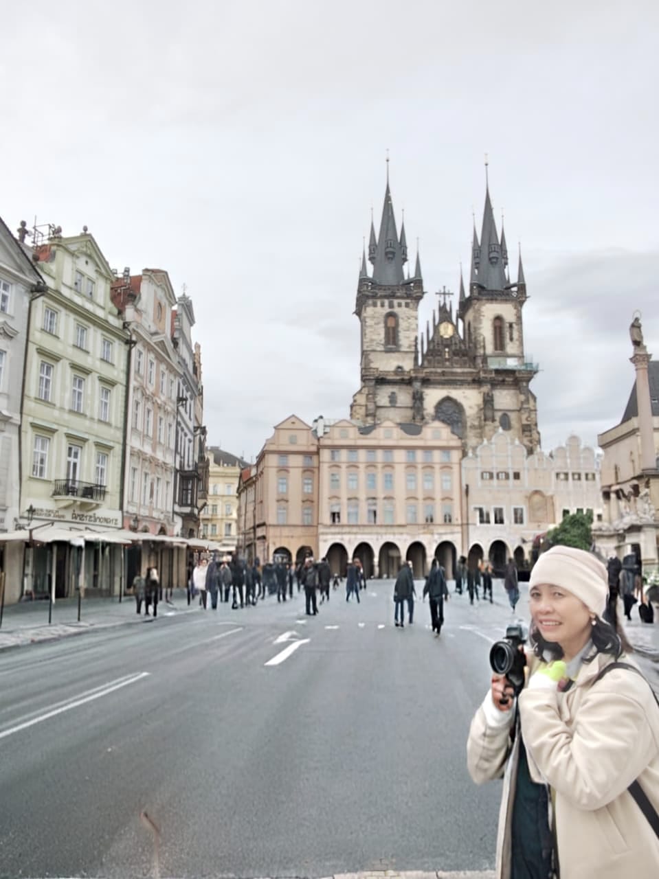 WhatsApp Image 2025-11-18 at 21.45.59 (1)