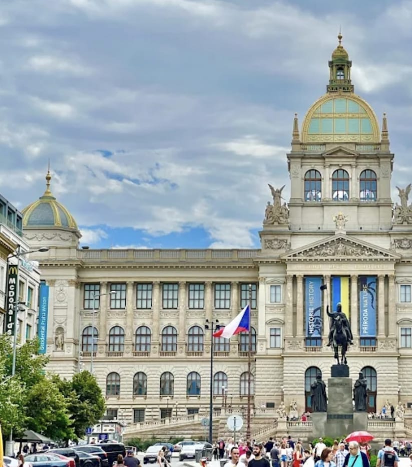 WhatsApp Image 2025-12-01 at 21.22.02 (1)