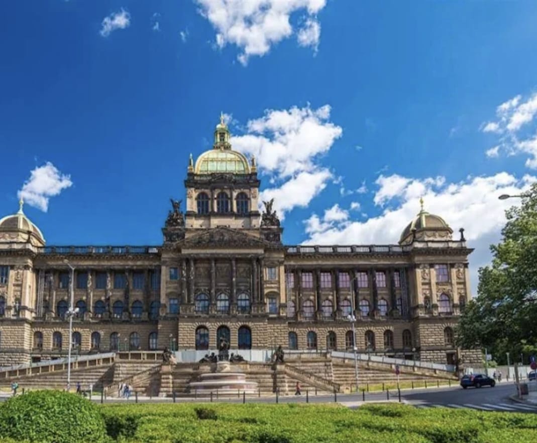 WhatsApp Image 2025-12-01 at 21.22.02